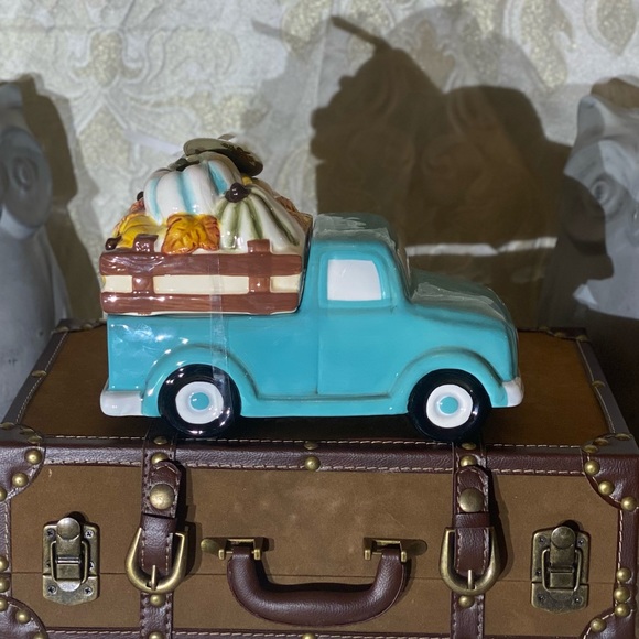 Autumn Hill "GATHER" Truck Canister - Picture 2 of 4